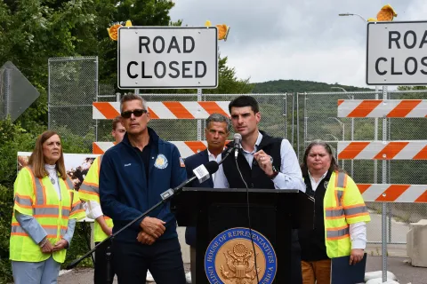 Rep. Bresnahan and Secretary Duffy at the Nanticoke Bridge